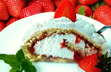 Strawberry Swiss Roll Cake Recipe with Mascarpone in 30 Minutes the Easy Way<span class="rmp-archive-results-widget "><i class=" rmp-icon rmp-icon--ratings rmp-icon--star rmp-icon--full-highlight"></i><i class=" rmp-icon rmp-icon--ratings rmp-icon--star rmp-icon--full-highlight"></i><i class=" rmp-icon rmp-icon--ratings rmp-icon--star rmp-icon--full-highlight"></i><i class=" rmp-icon rmp-icon--ratings rmp-icon--star rmp-icon--full-highlight"></i><i class=" rmp-icon rmp-icon--ratings rmp-icon--star rmp-icon--full-highlight"></i> <span>5 (4)</span></span>