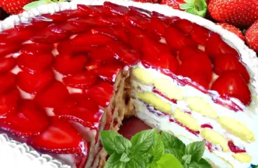 Fresh Strawberry Cake with Custard Filling {Strawberry Custard Cake in 60 Minutes the Easy Way}<span class="rmp-archive-results-widget "><i class=" rmp-icon rmp-icon--ratings rmp-icon--star rmp-icon--full-highlight"></i><i class=" rmp-icon rmp-icon--ratings rmp-icon--star rmp-icon--full-highlight"></i><i class=" rmp-icon rmp-icon--ratings rmp-icon--star rmp-icon--full-highlight"></i><i class=" rmp-icon rmp-icon--ratings rmp-icon--star rmp-icon--full-highlight"></i><i class=" rmp-icon rmp-icon--ratings rmp-icon--star rmp-icon--half-highlight js-rmp-replace-half-star"></i> <span>4.6 (5)</span></span>