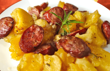 Easy Smoked Sausage and Potatoes in the Oven {Best Potato Bake #1}<span class="rmp-archive-results-widget "><i class=" rmp-icon rmp-icon--ratings rmp-icon--star rmp-icon--full-highlight"></i><i class=" rmp-icon rmp-icon--ratings rmp-icon--star rmp-icon--full-highlight"></i><i class=" rmp-icon rmp-icon--ratings rmp-icon--star rmp-icon--full-highlight"></i><i class=" rmp-icon rmp-icon--ratings rmp-icon--star rmp-icon--full-highlight"></i><i class=" rmp-icon rmp-icon--ratings rmp-icon--star rmp-icon--full-highlight"></i> <span>5 (5)</span></span>