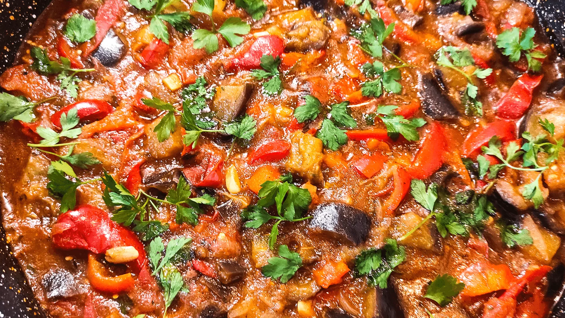 Healthy Vegetable Casserole with Eggplants